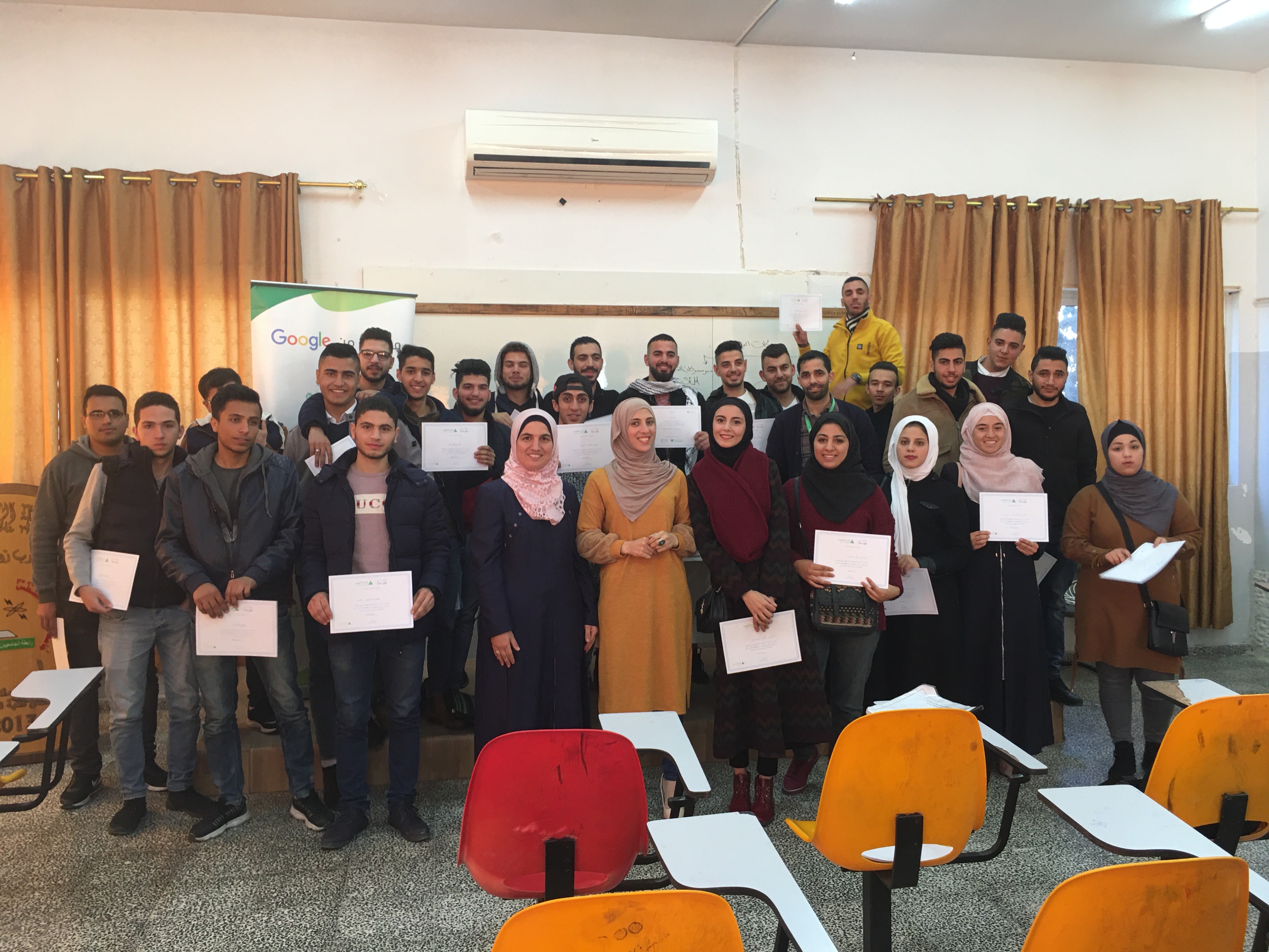 Palestine Polytechnic University (PPU) - كلية المهن التطبيقية تعقد محاضرة لطلبتها تحت عنوان (المهارات الاساسية في التسويق الرقمي ) Palestine Polytechnic University (PPU) - كلية المهن التطبيقية تعقد محاضرة لطلبتها تحت عنوان (المهارات الاساسية في التسويق الرقمي )