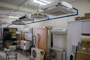 مشغل التكييف والتبريد 